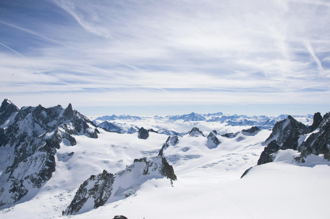 Can We Wear Prescription Glasses Under Ski Goggles?