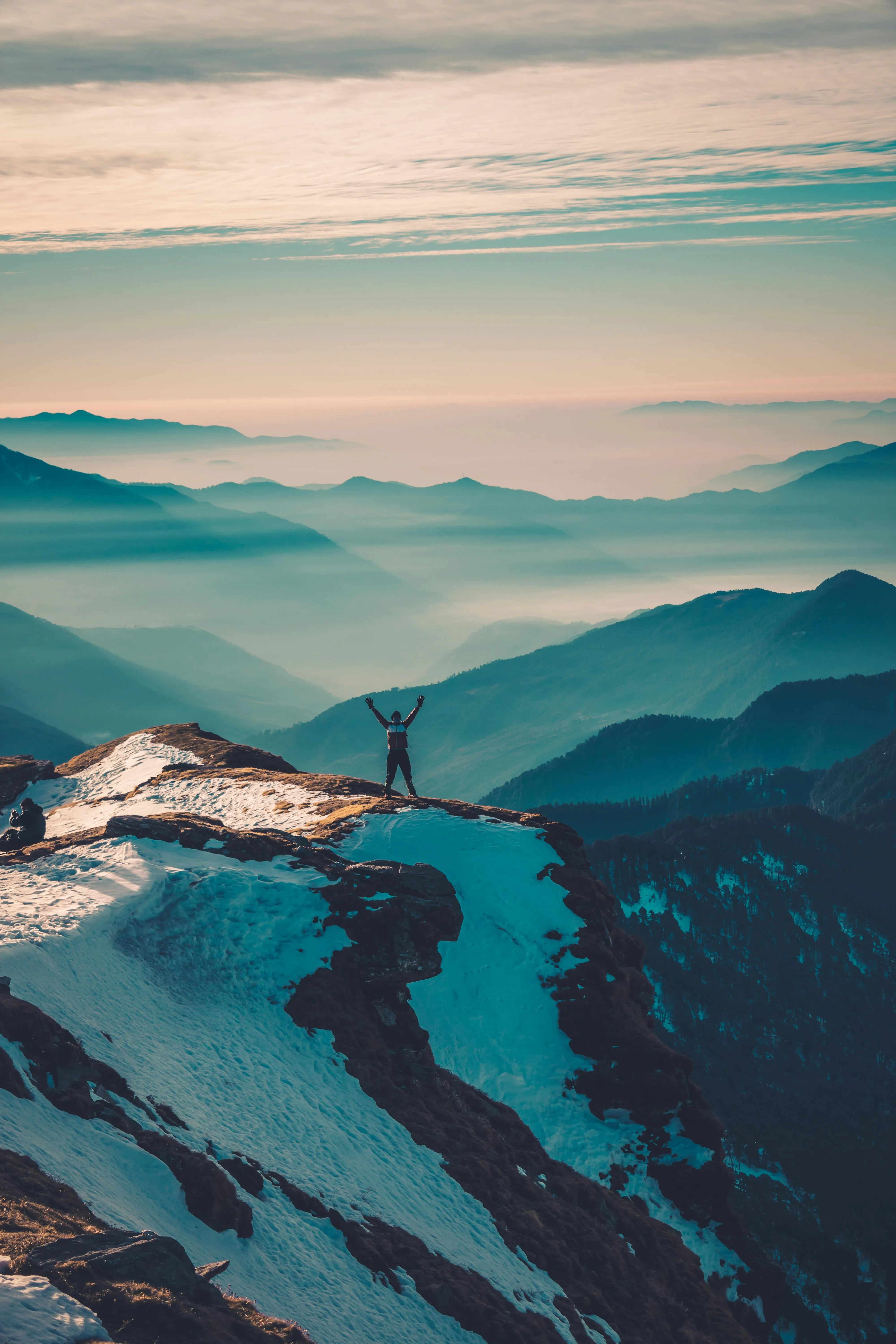 https://images.pexels.com/photos/7846481/pexels-photo-7846481.jpeg